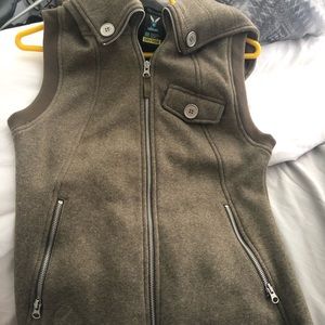 Burton Women’s Hooded Vest